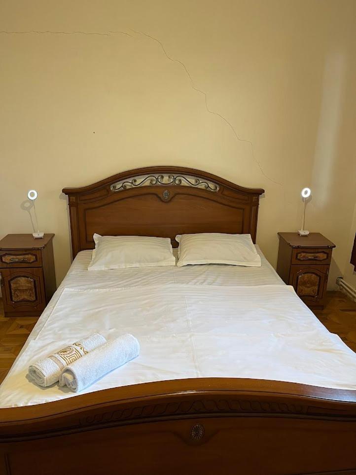 Guest House Saman Garni Eksteriør bilde